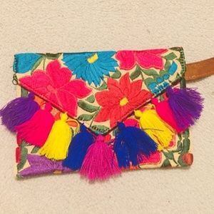 Cartera 100% Mexicana.